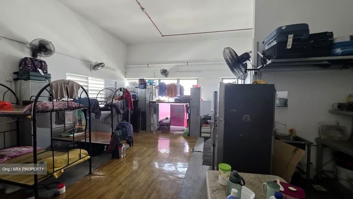 Tuas View Close (D22), Factory #562096401